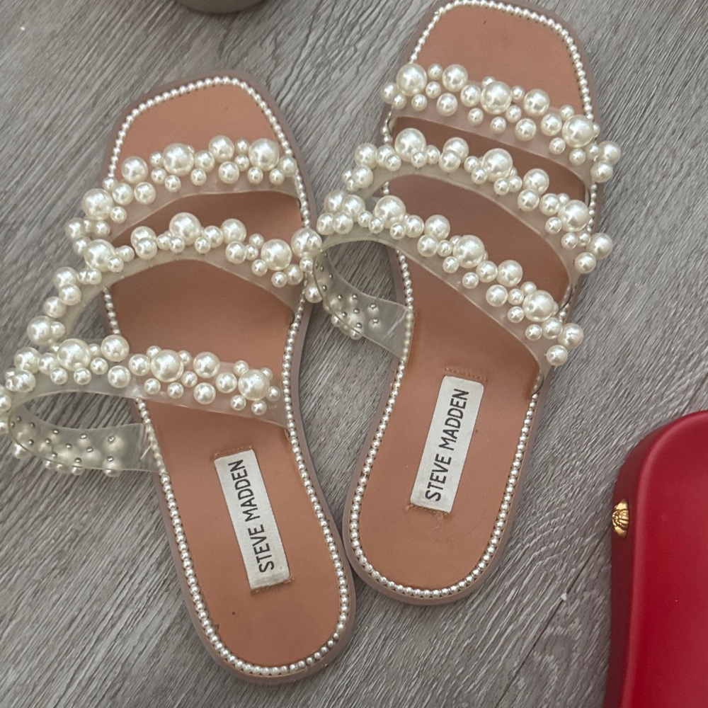 Steve Madden Pearl Embellished Sandals - Cream